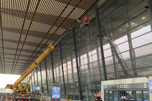 永定玻璃幕墙维护和保养